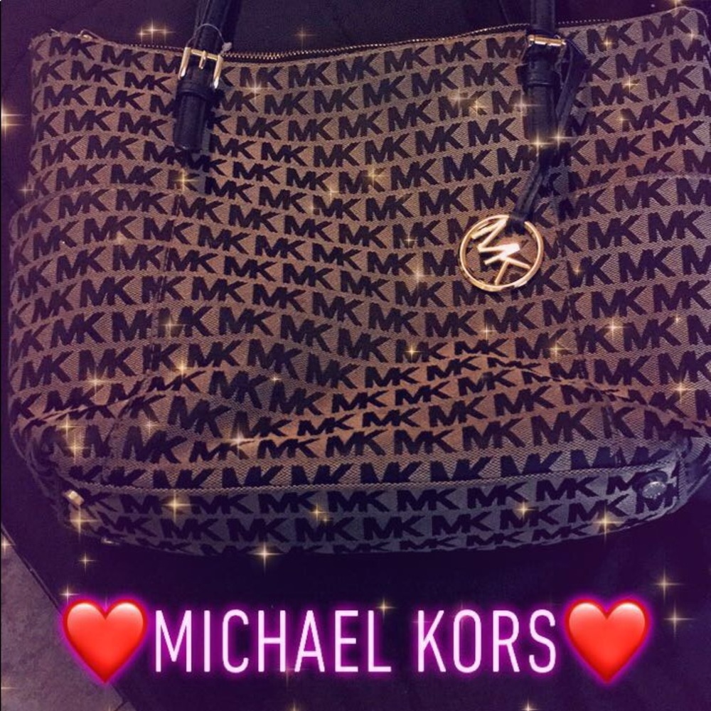 Authentic Michael Kors purse